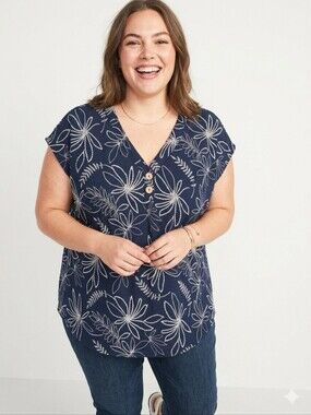 Cure. Plus Size  Navy Floral V-Neck Cap-Sleeve Blouse with Button Trim